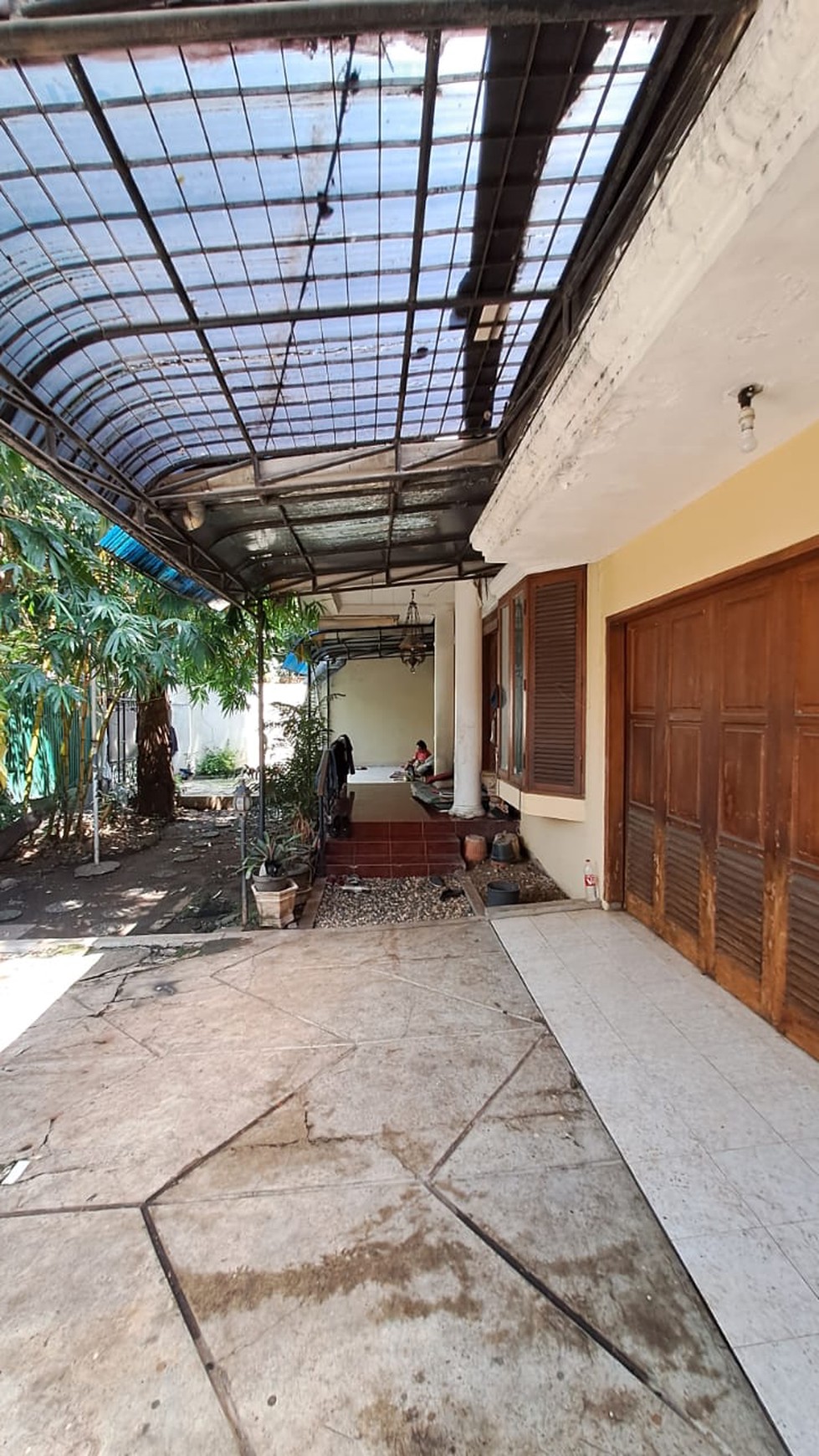 Rumah Lama Dharmawangsa Kebayoran Baru