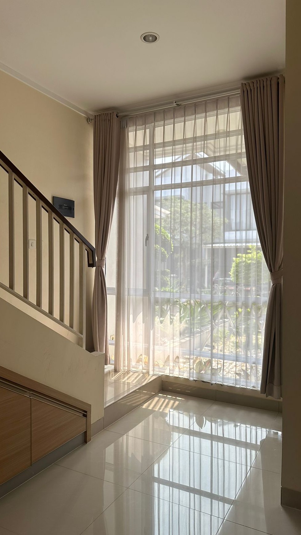 Dijual Rumah cantik di Discovery Aluvia Bintaro Jaya