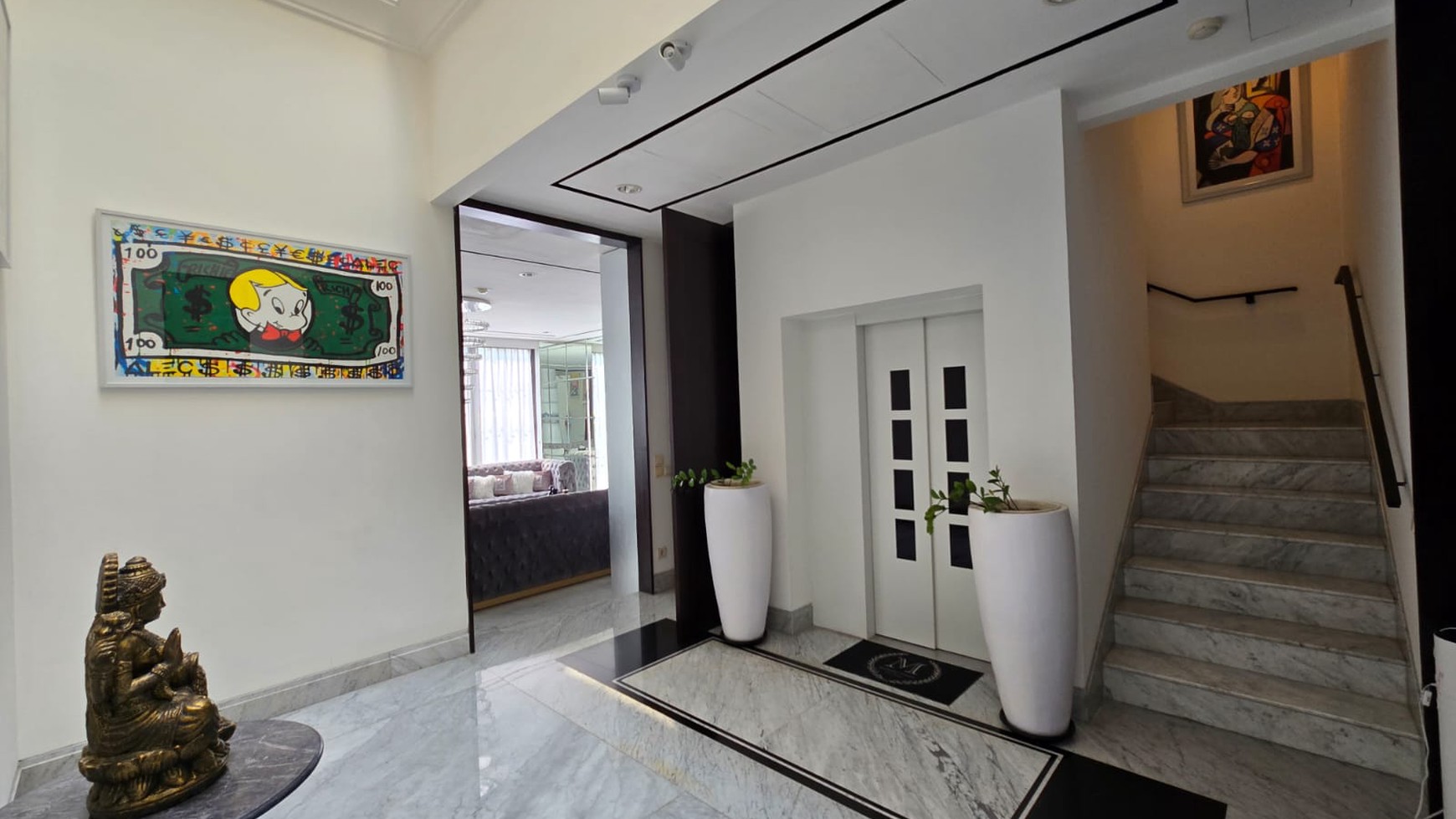 Rumah Hitung Tanah Area Cipete