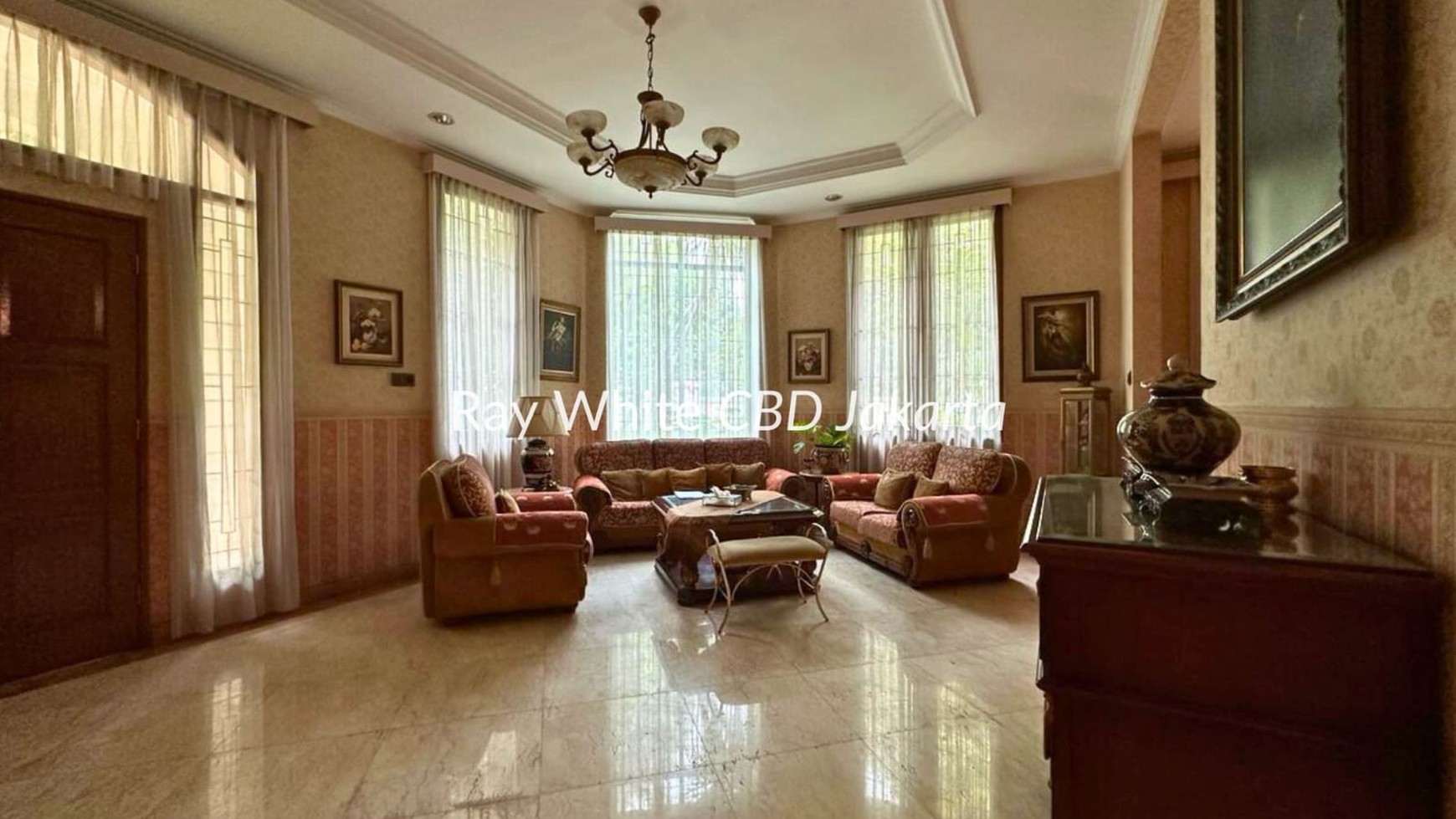 Rumah Hitung Tanah Area Cipete