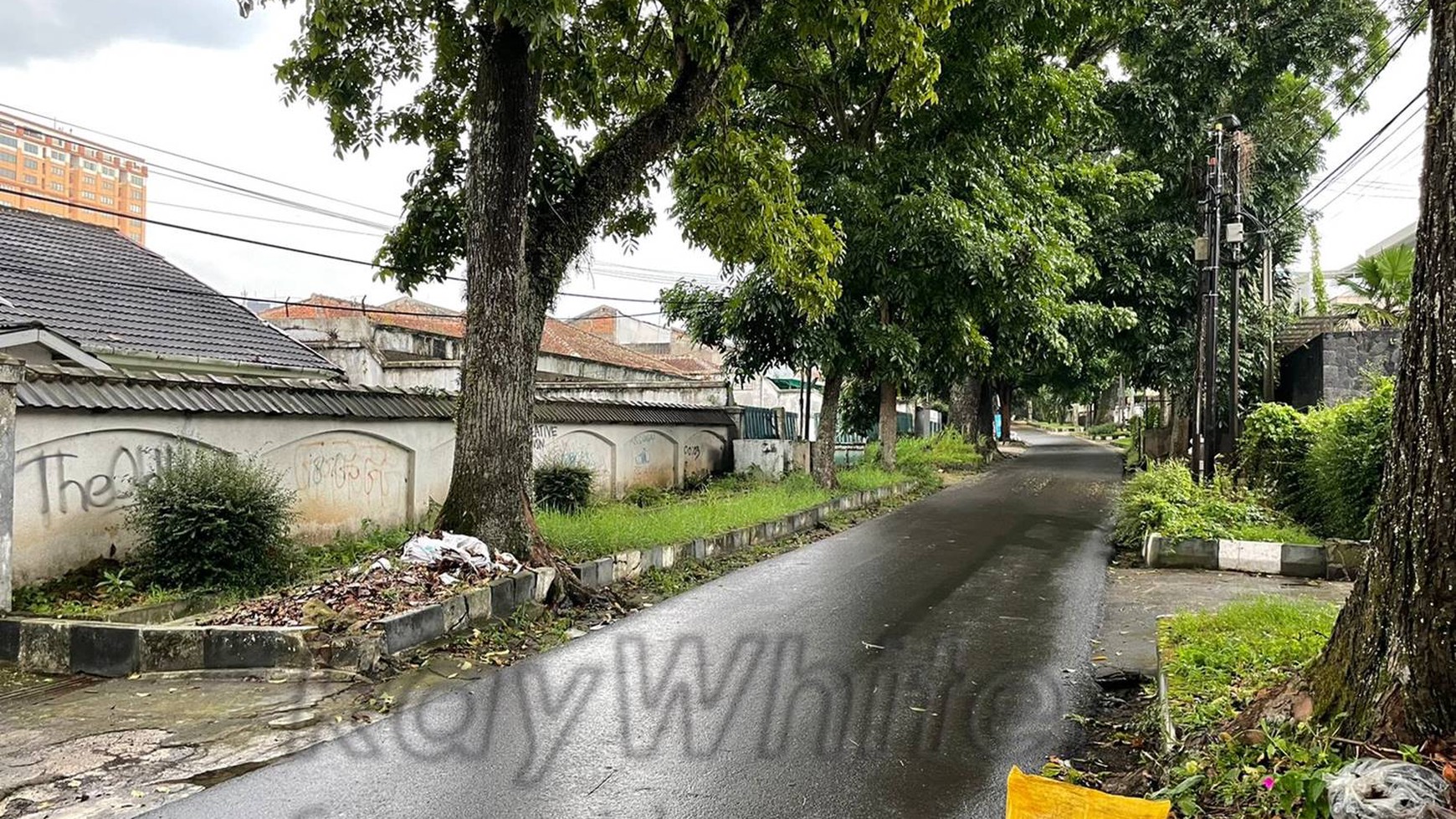 Rumah Vintage Hitung Tanah Hegarmanah Bandung Luas 1300m Perumahan Elit