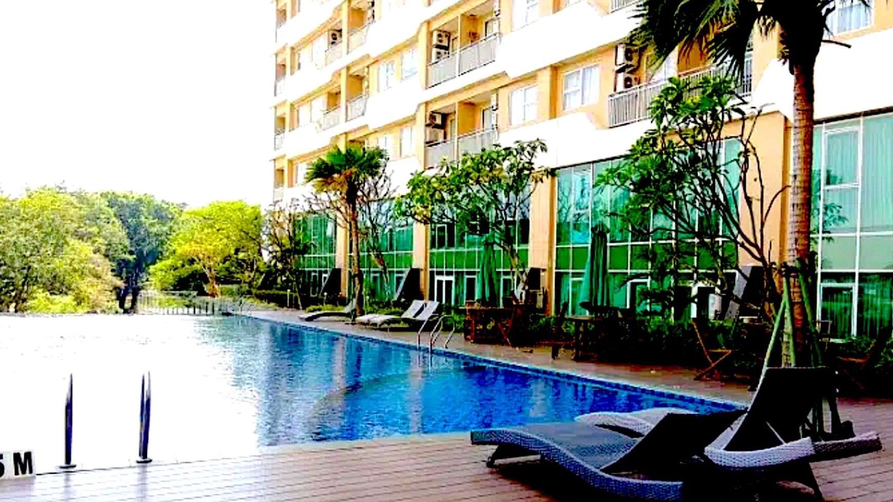 Trivium Suites Apartment With 2 Bedrooms Spacious And Comfortable [Lippo-Cikarang]