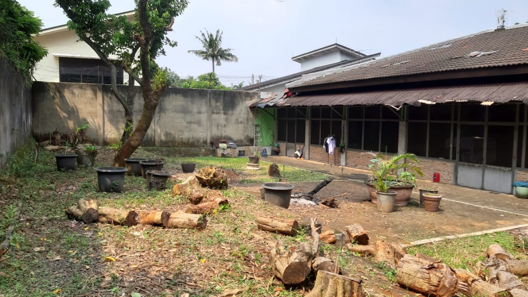 Rumah Bagus Siap Huni dan Asri di Jl Cempaka, Pesanggrahan Jakarta Selatan