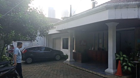 Rumah satu lantai, Senopati Area, dekat SCBD, Jakarta Selatan