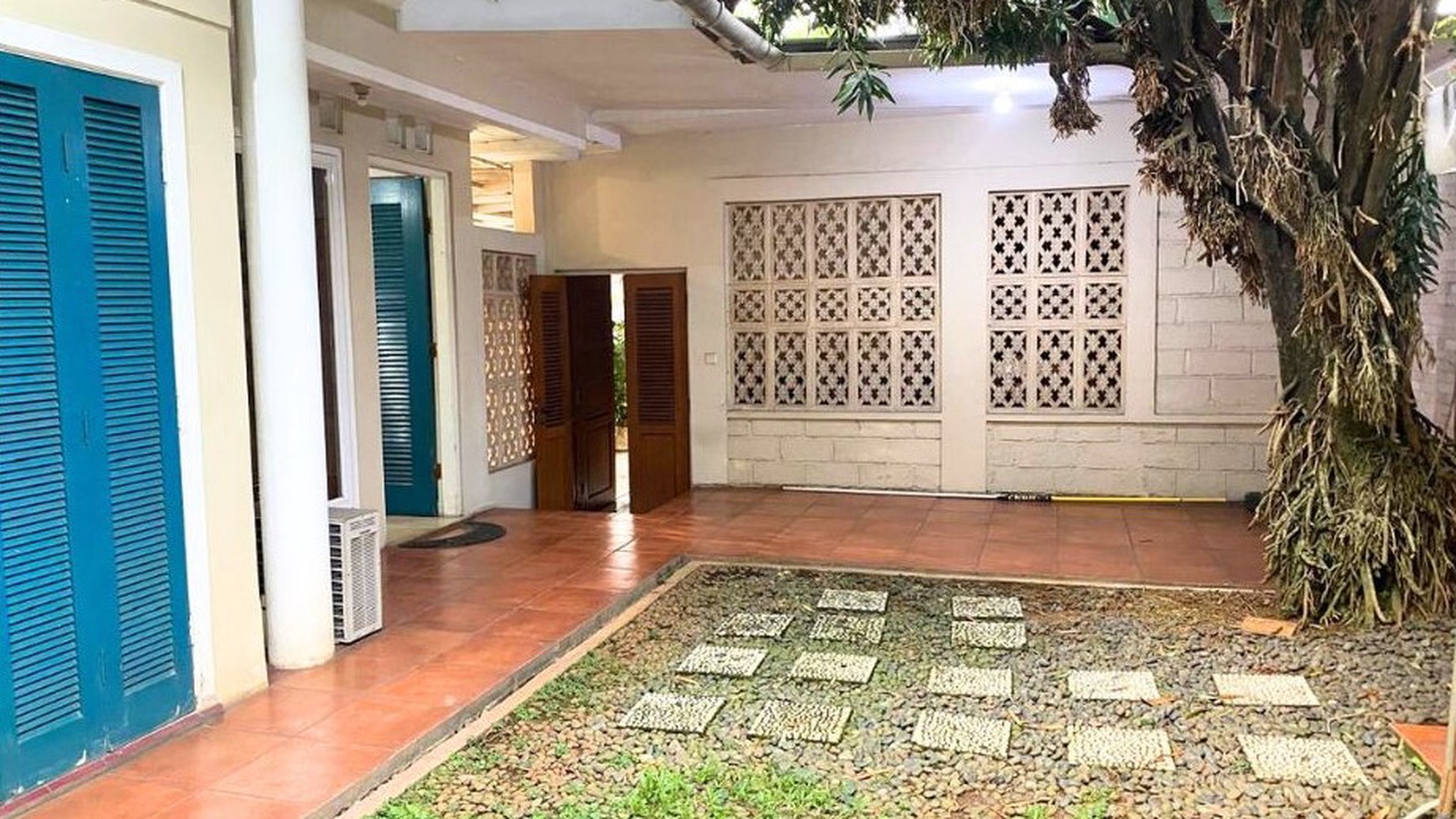 Rumah 2 Lantai Asri dan Nyaman  di Kebagusan, Pasar Minggu, Jakarta Selatan