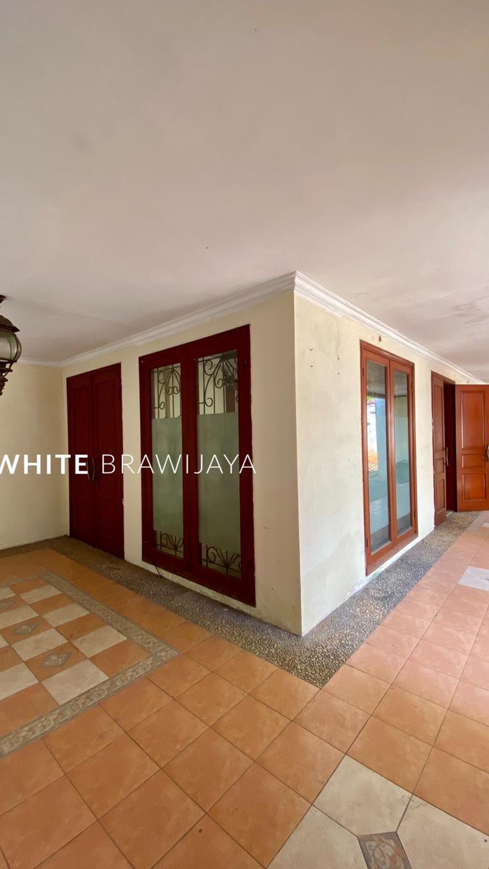 Rumah Hitung Tanah Area Cipete