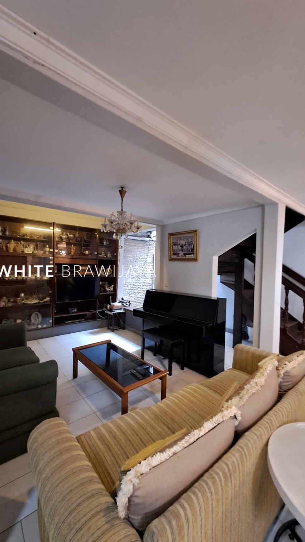 Rumah Hitung Tanah Area Cipete