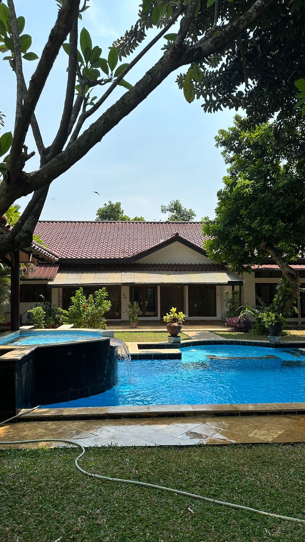 Rumah Hitung Tanah Area Cipete