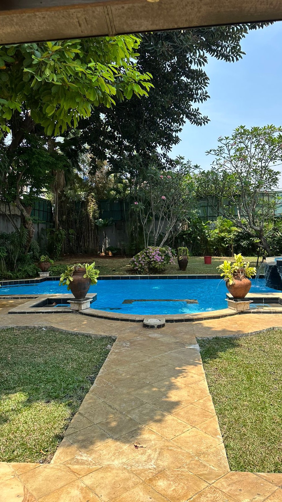 Rumah Hitung Tanah Area Cipete