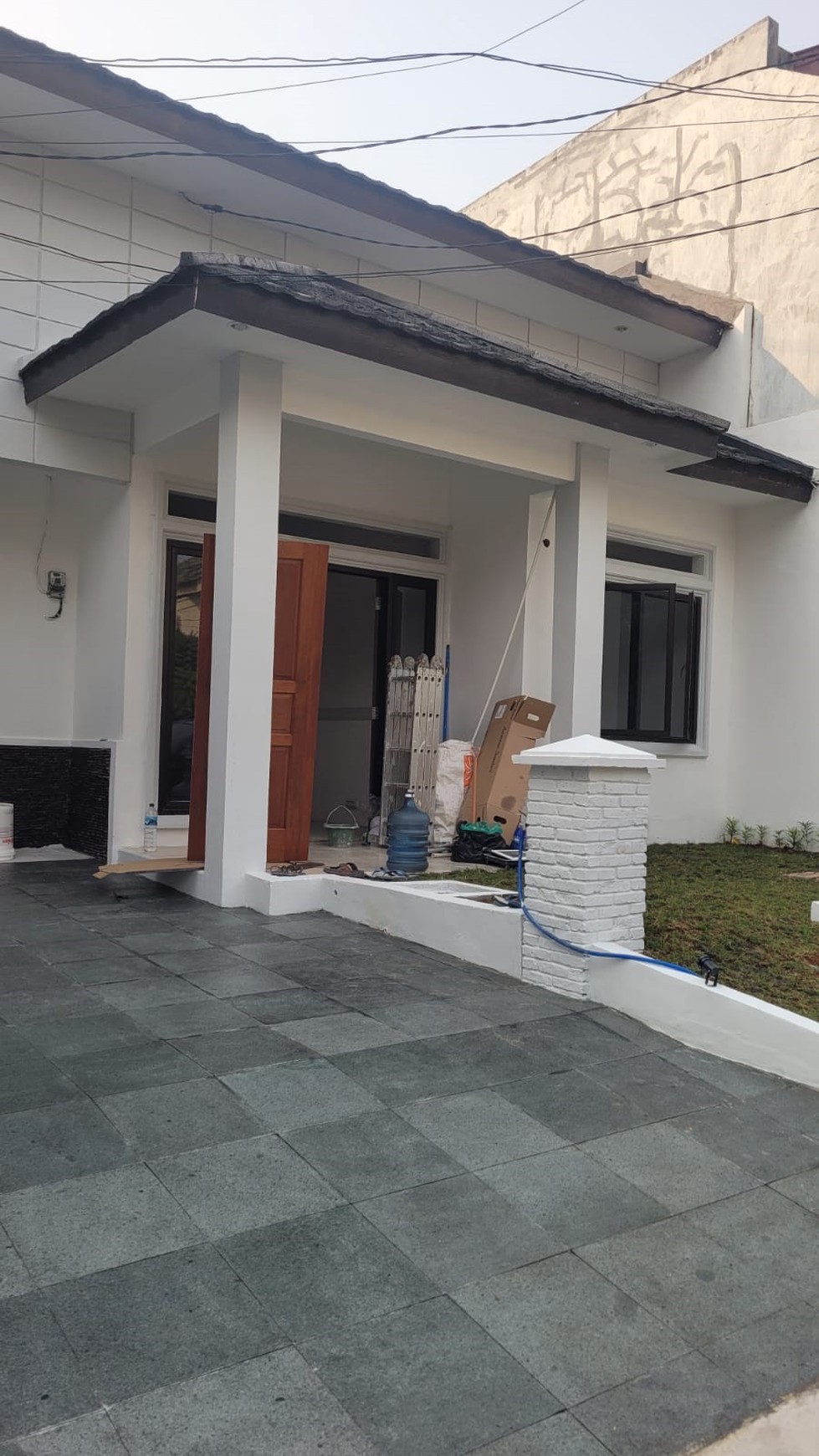 Disewakan Rumah Mewah dalam Cluster Bintaro Jaya Sektor 9