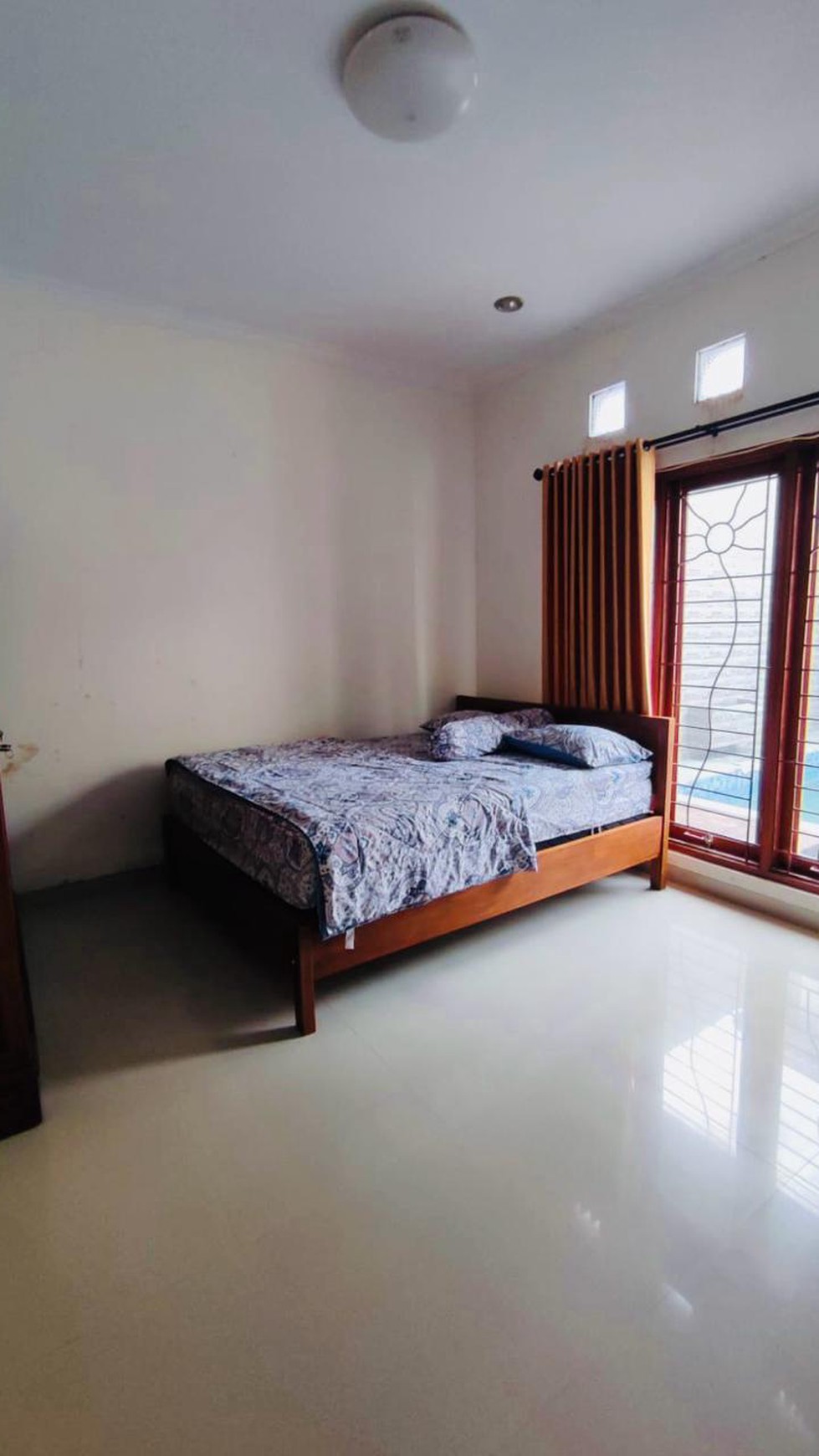 DISEWAKAN RUMAH MEWAH FULL FURNISHED di MERAPI VIEW, SLEMAN