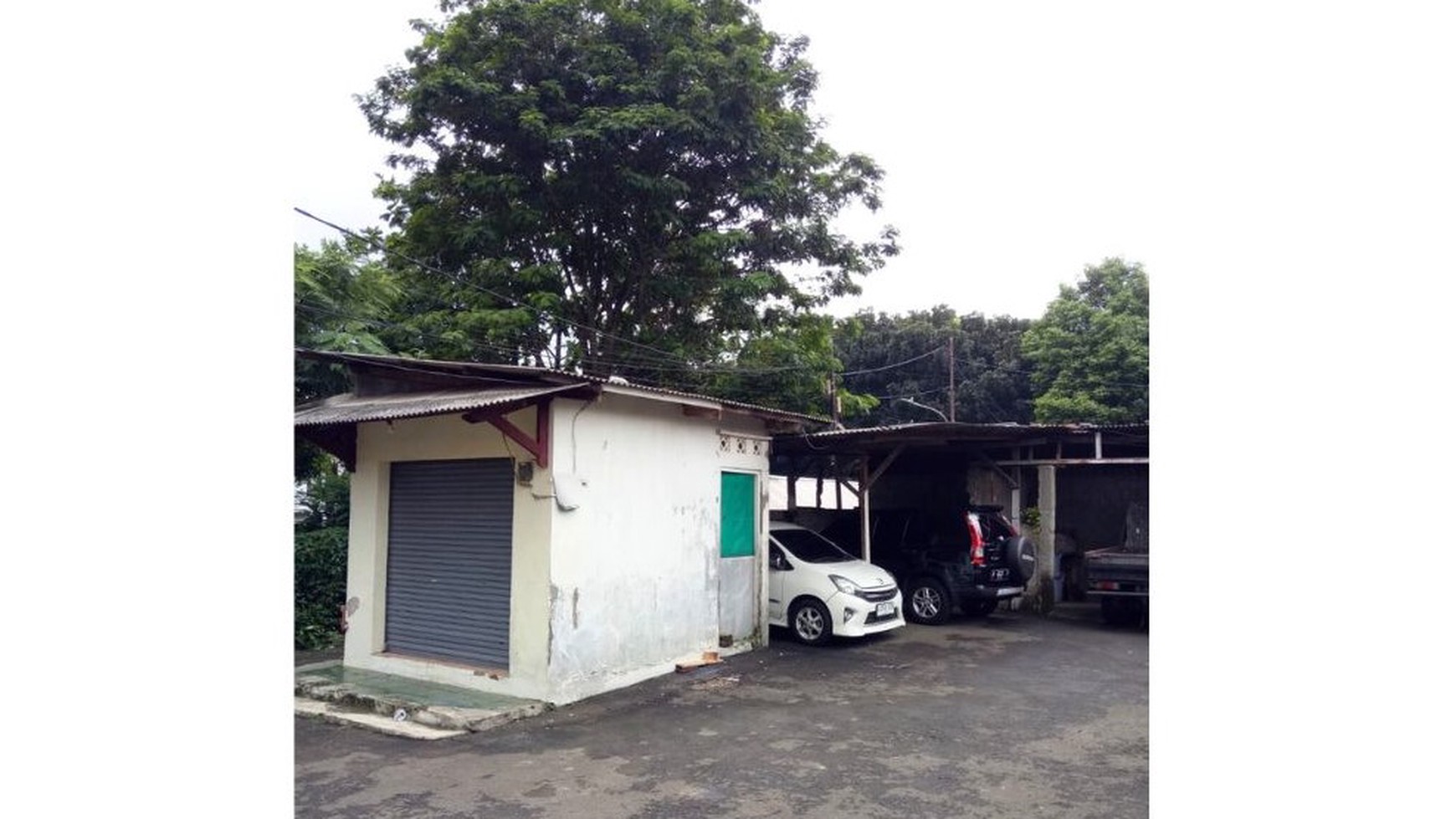 Tanah Beserta Rumah Dengan Lokasi Strategis Di Pinggir Jalan Utama Di Jalan Adhyaksa Raya, Lebak Bulus, Jakarta Selatan