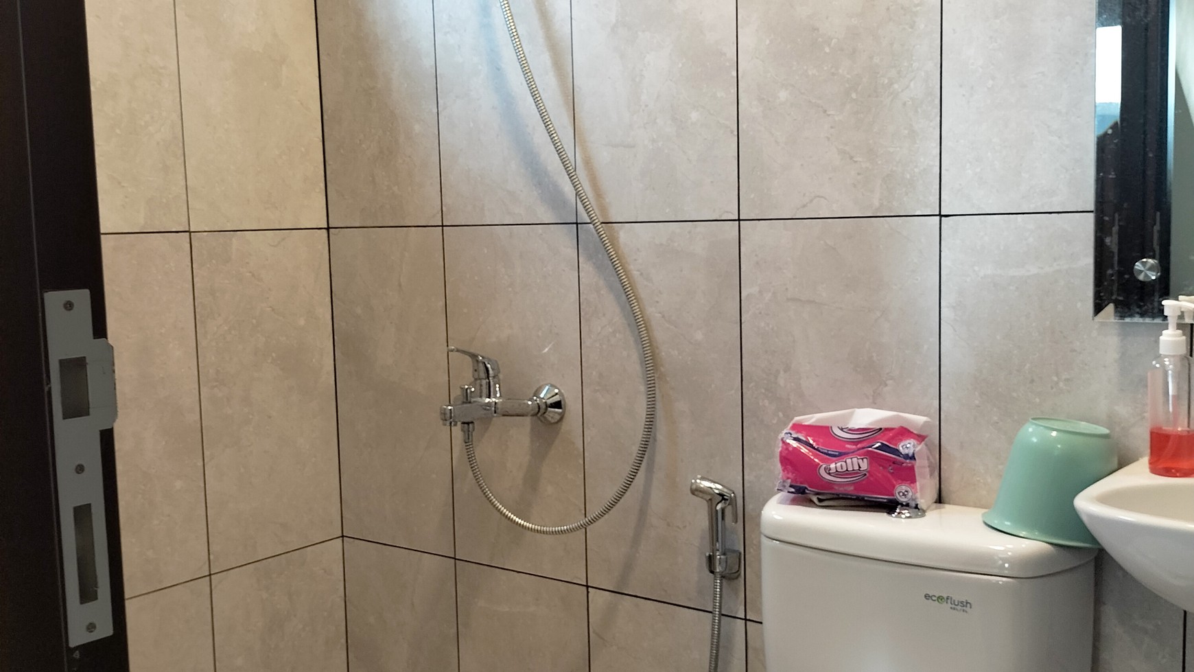 Rumah Hitung Tanah Area Cipete