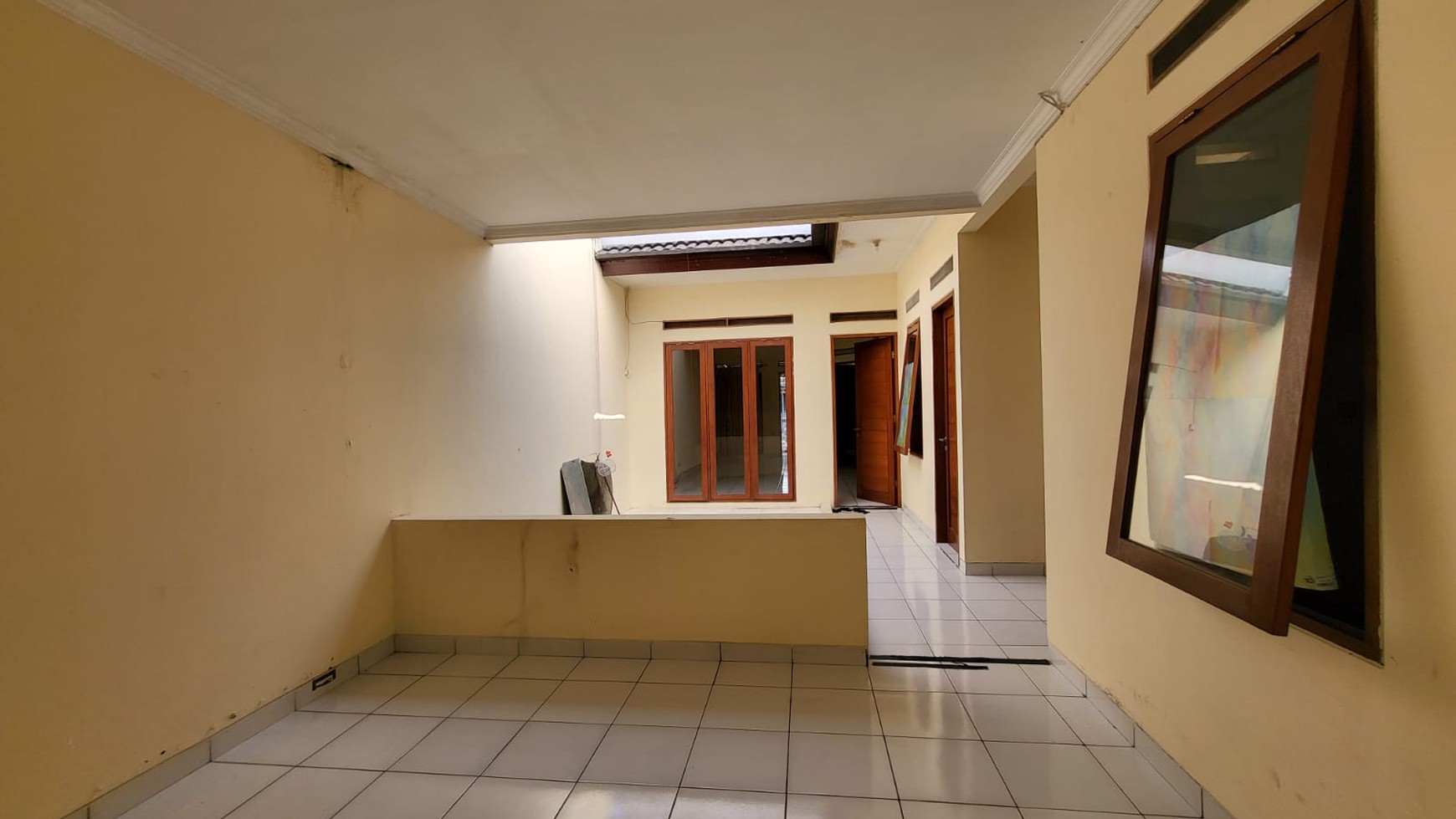 Rumah Hitung Tanah Area Cipete