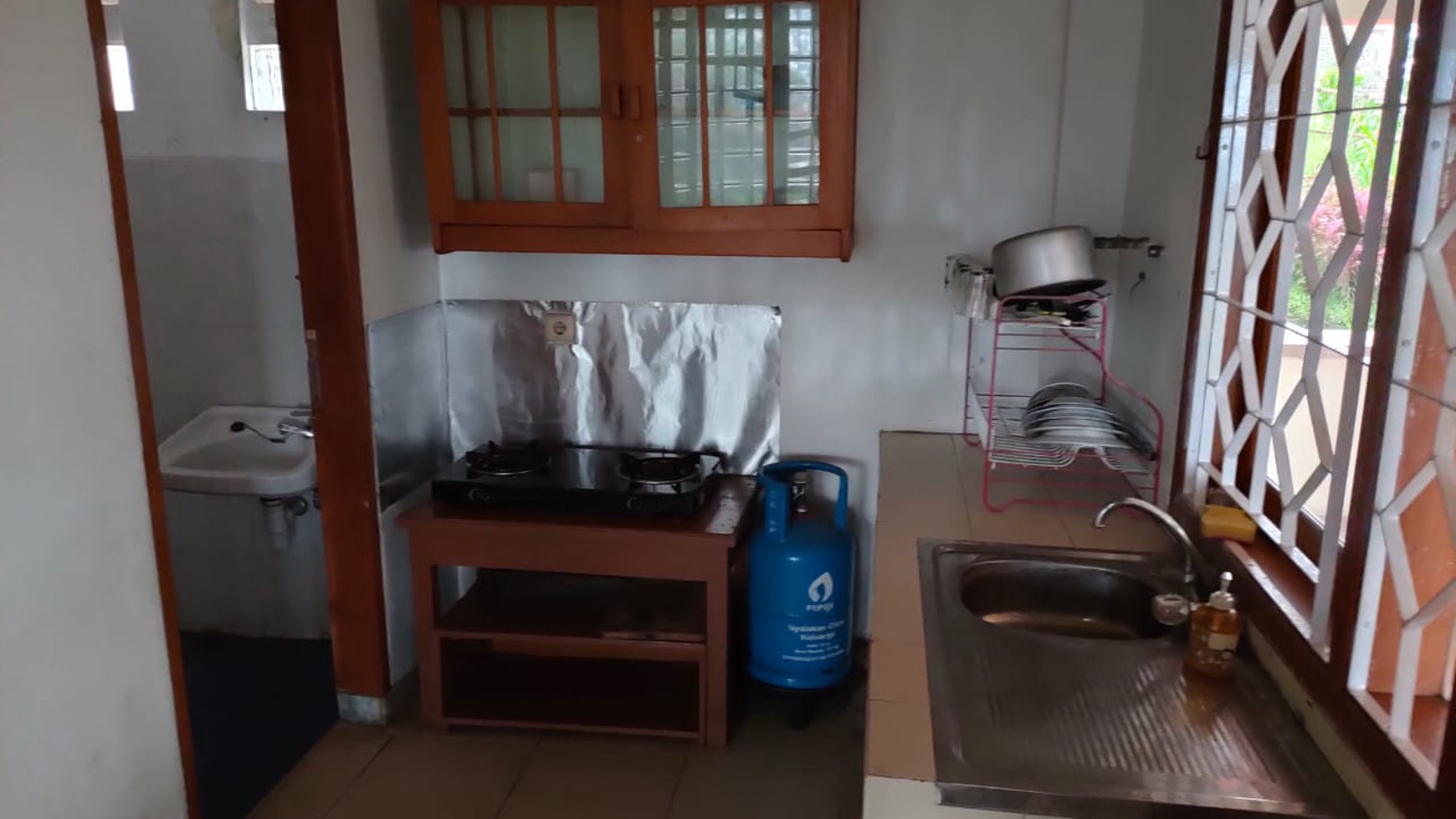 Rumah Hitung Tanah Area Cipete