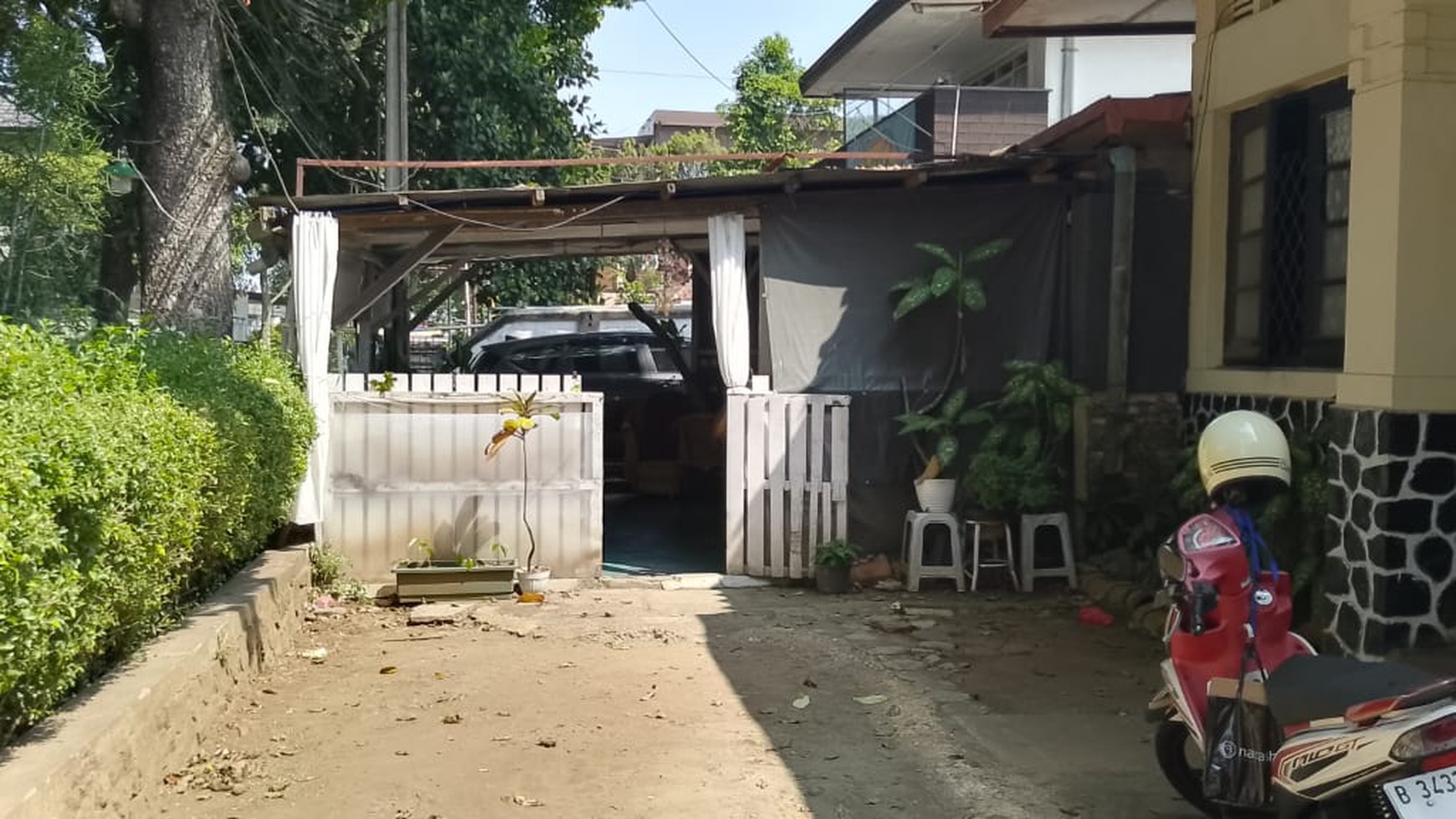 Rumah Hitung Tanah Area Cipete