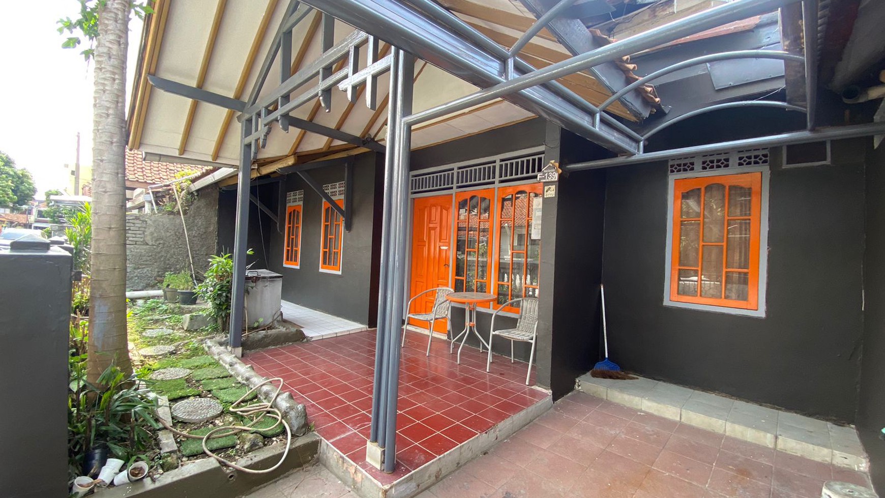 Rumah Hitung Tanah Area Cipete