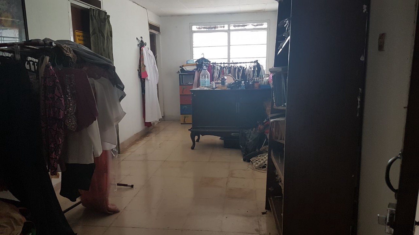 Dijual rumah hitung tanah di area Senopati harga Nego