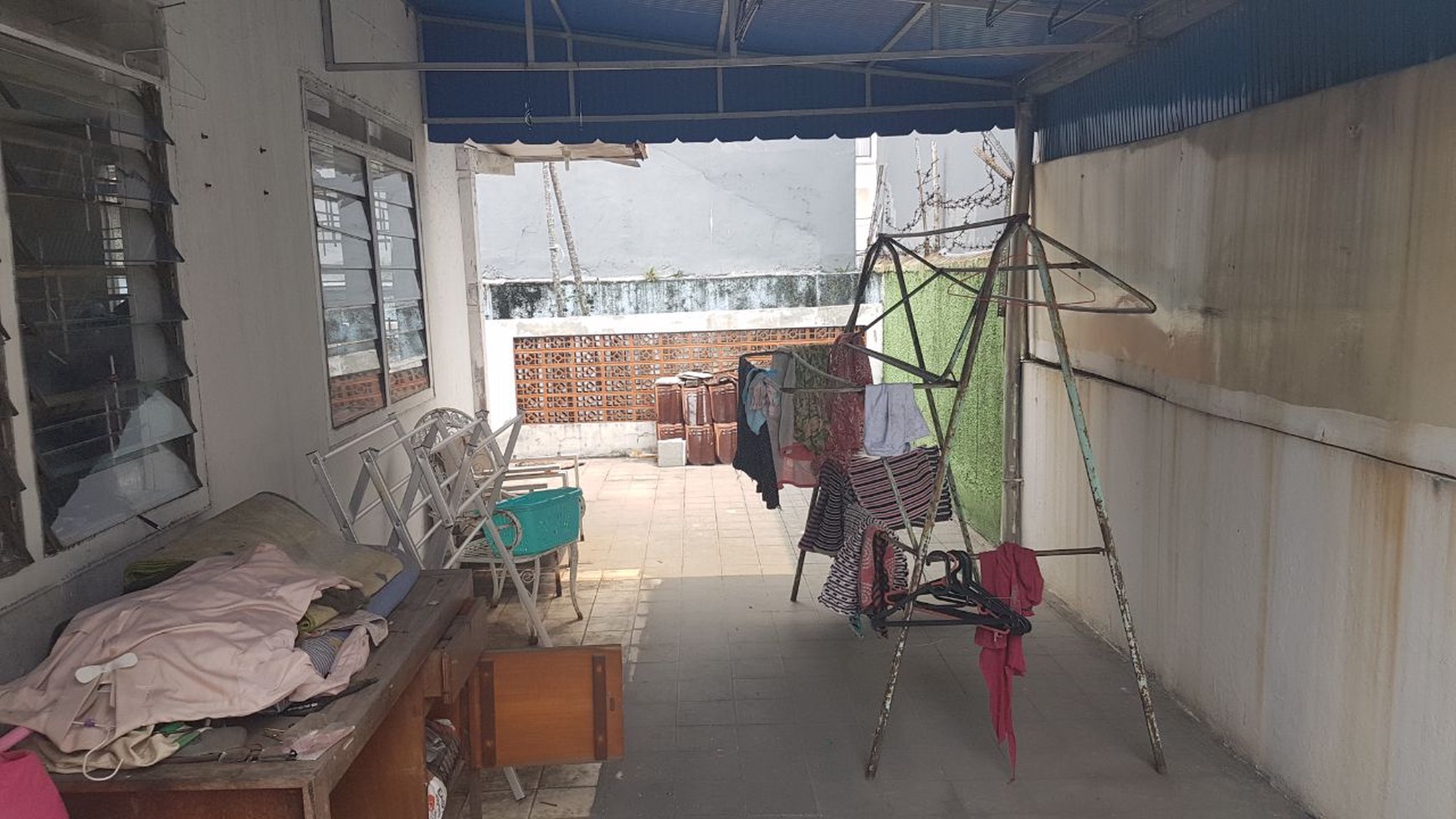 Dijual rumah hitung tanah di area Senopati harga Nego