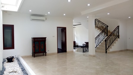 Rumah Siap Pakai Dijual area Senopati