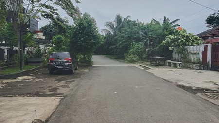 Rumah Pondok Bambu Asri Dalam Komplek