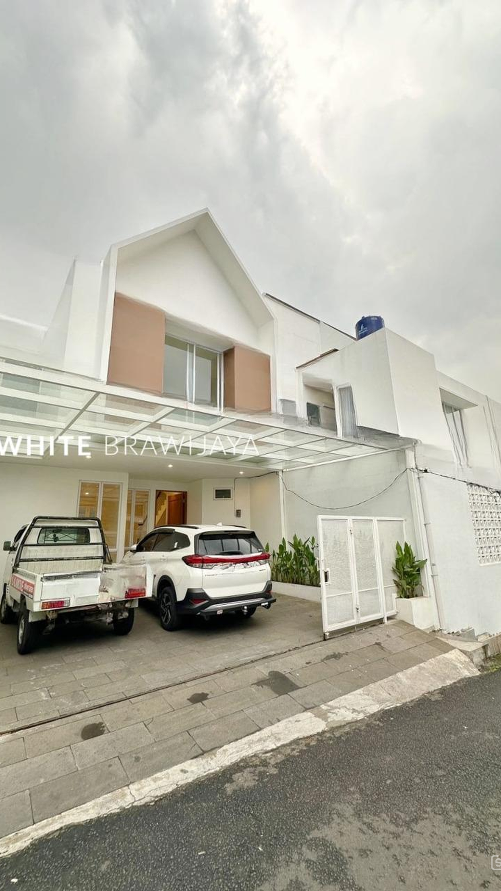 Brand New Modern Minimalis House Pejaten Lokasi Strategis