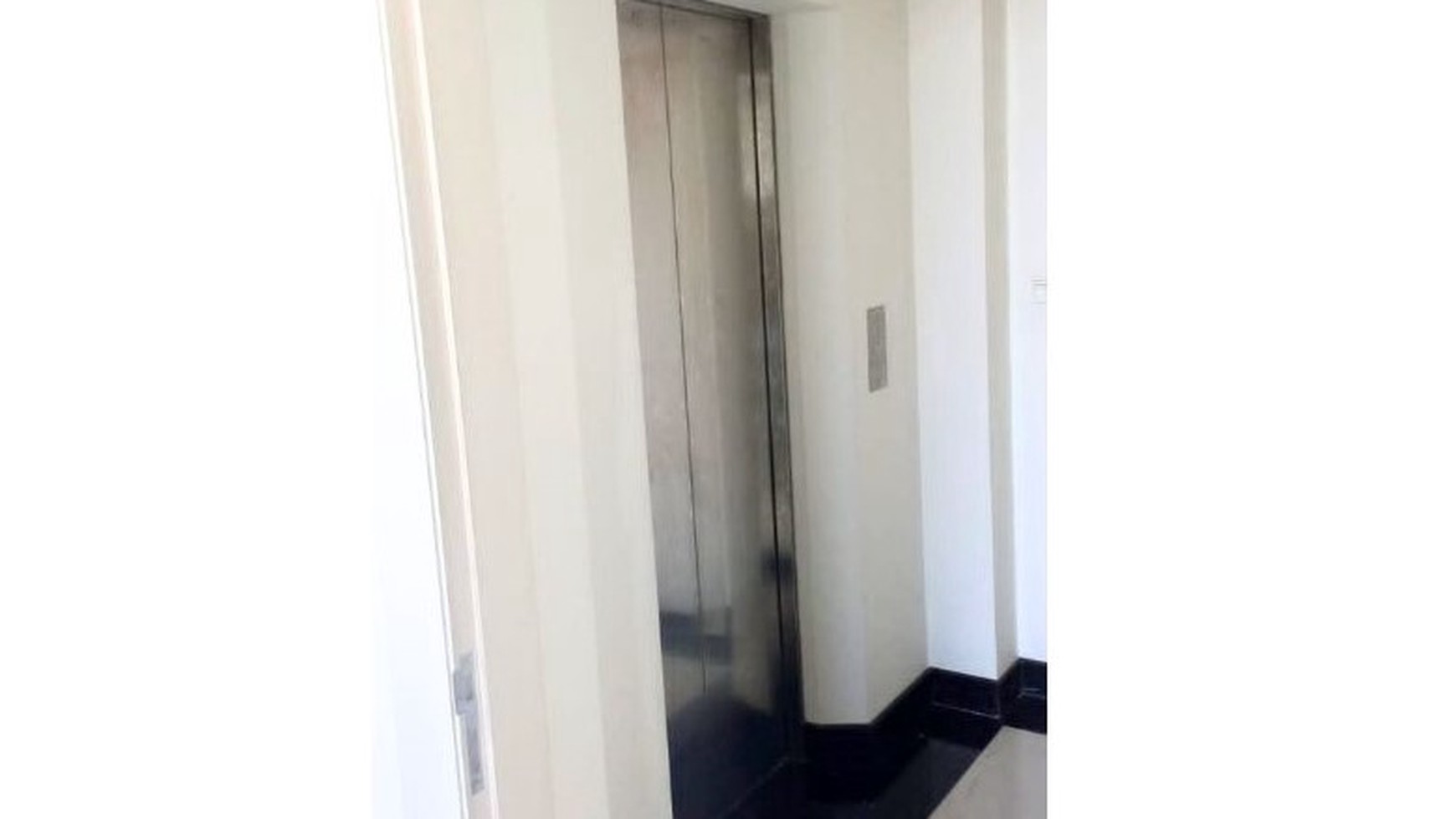 Apartemen Bagus Full Furnised Lantai 17 di Pluit, Jakarta Utara