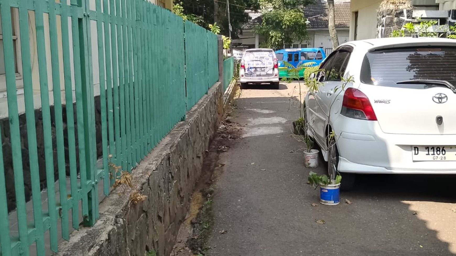 Rumah Hitung Tanah di Tengah Kota Sayap Pajajaran