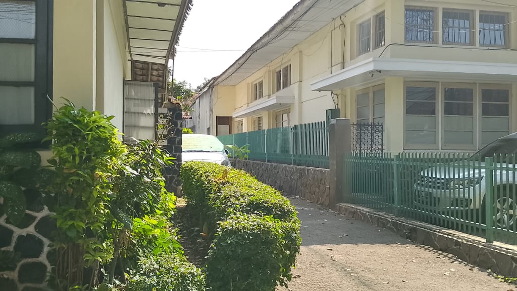 Rumah Hitung Tanah di Tengah Kota Sayap Pajajaran