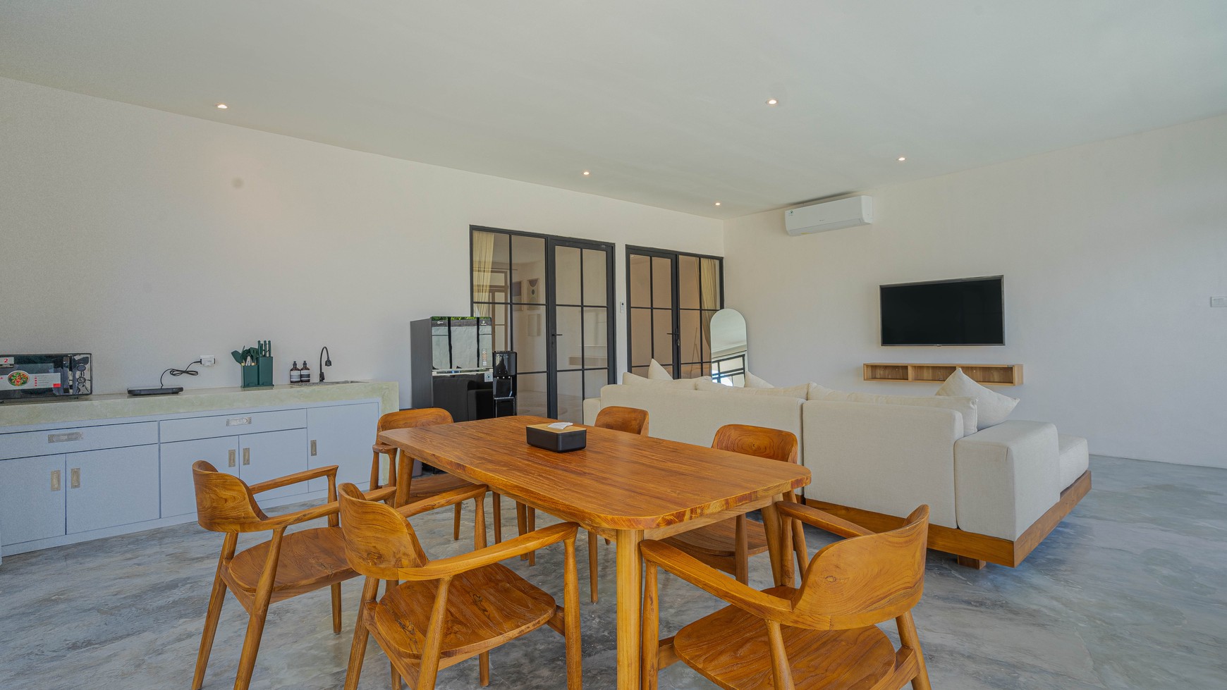 For Annual / Monthly Rental - Brand new modern villa  3 bedrooms walking distance to  the beach in the heart of Canggu