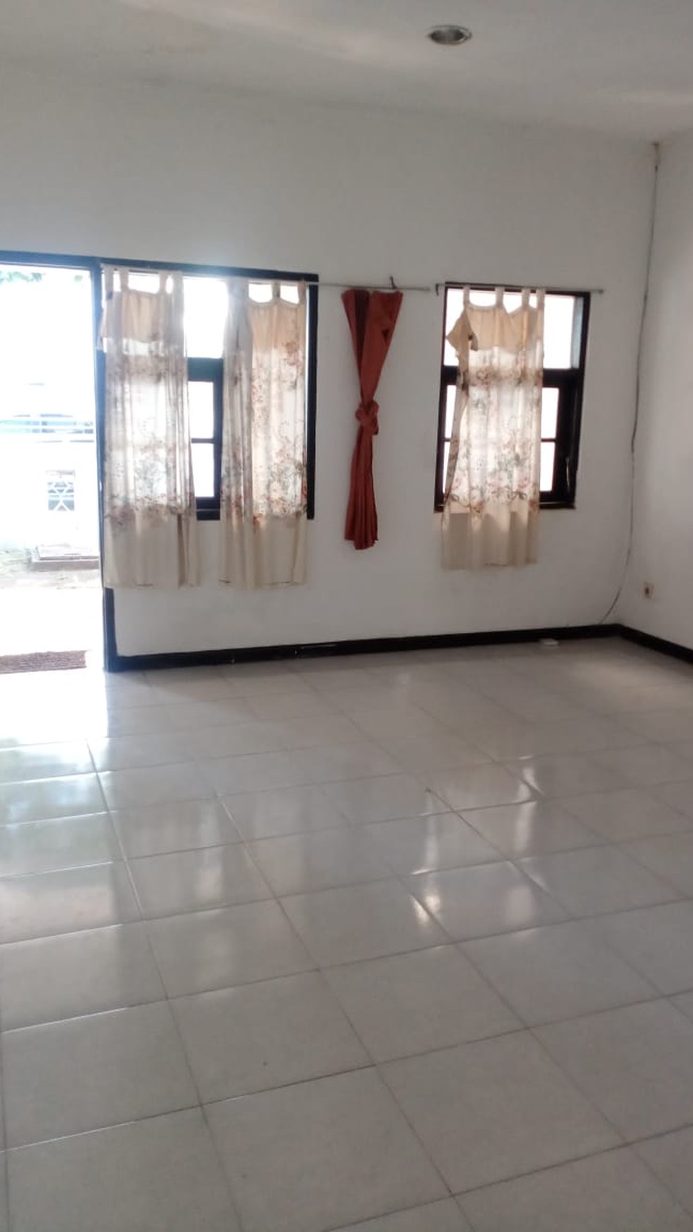 1743. Dijual Rumah Delta Mandala Juanda Sidoarjo 