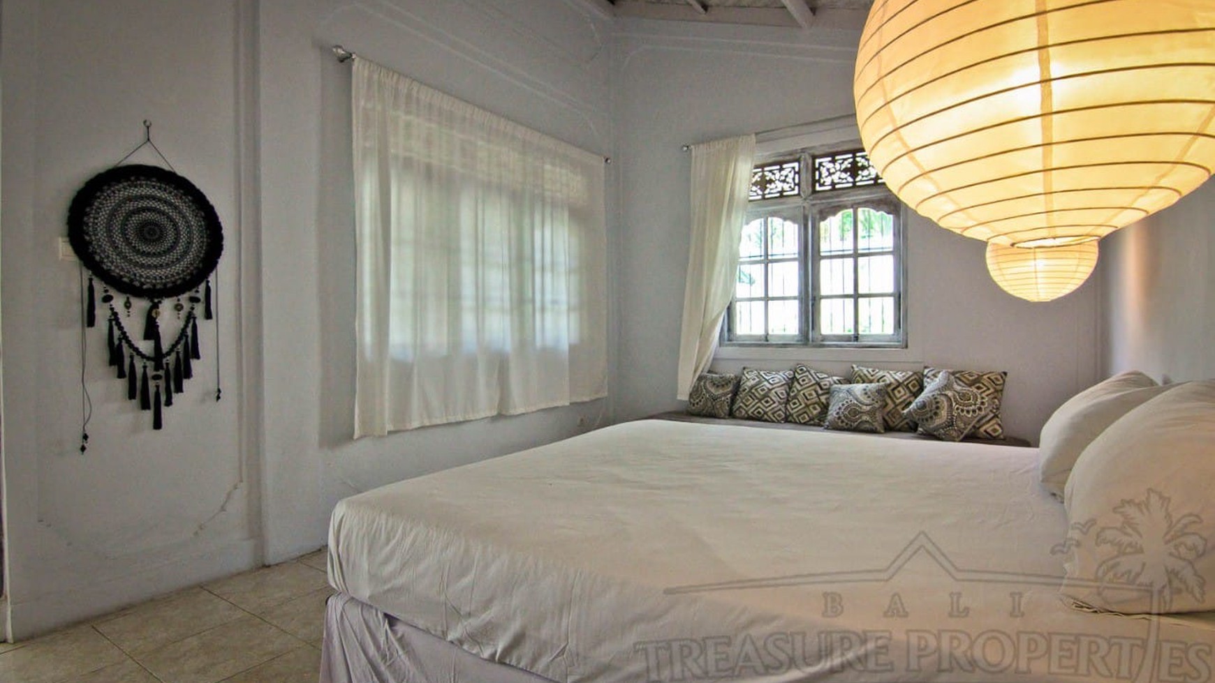 3 Bedrooms Villa Leasehold In Heart Seminyak