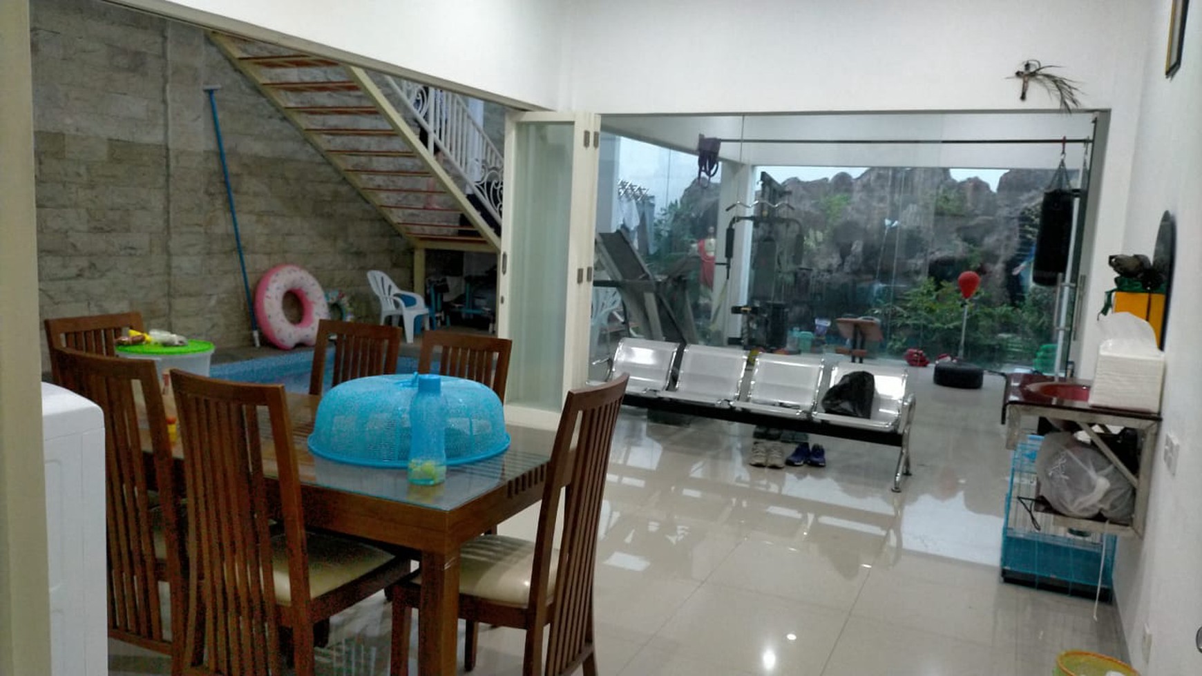 Dijual Rumah Jl. Petemon Surabaya Timur