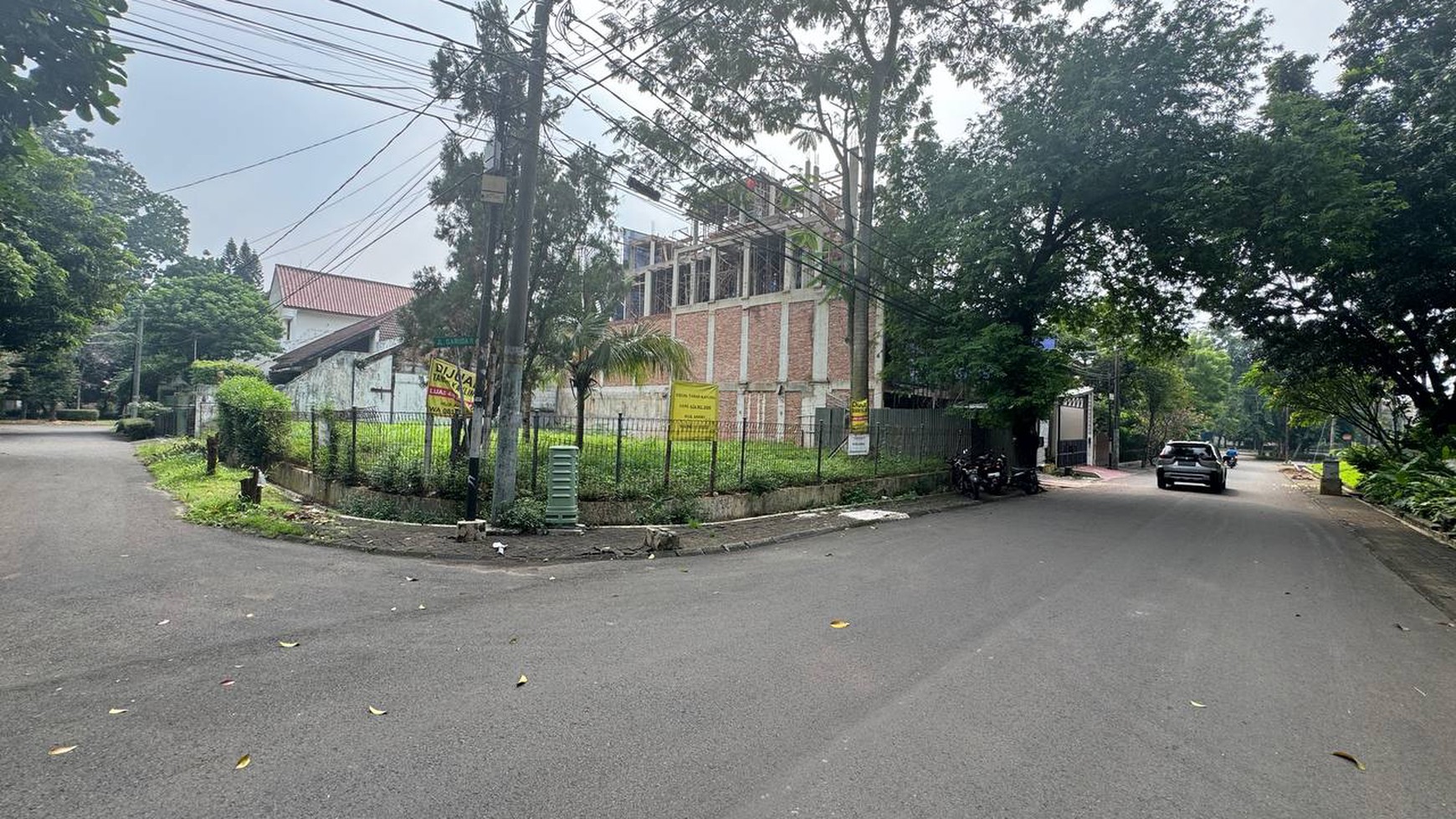 Rumah Hitung Tanah Area Cipete