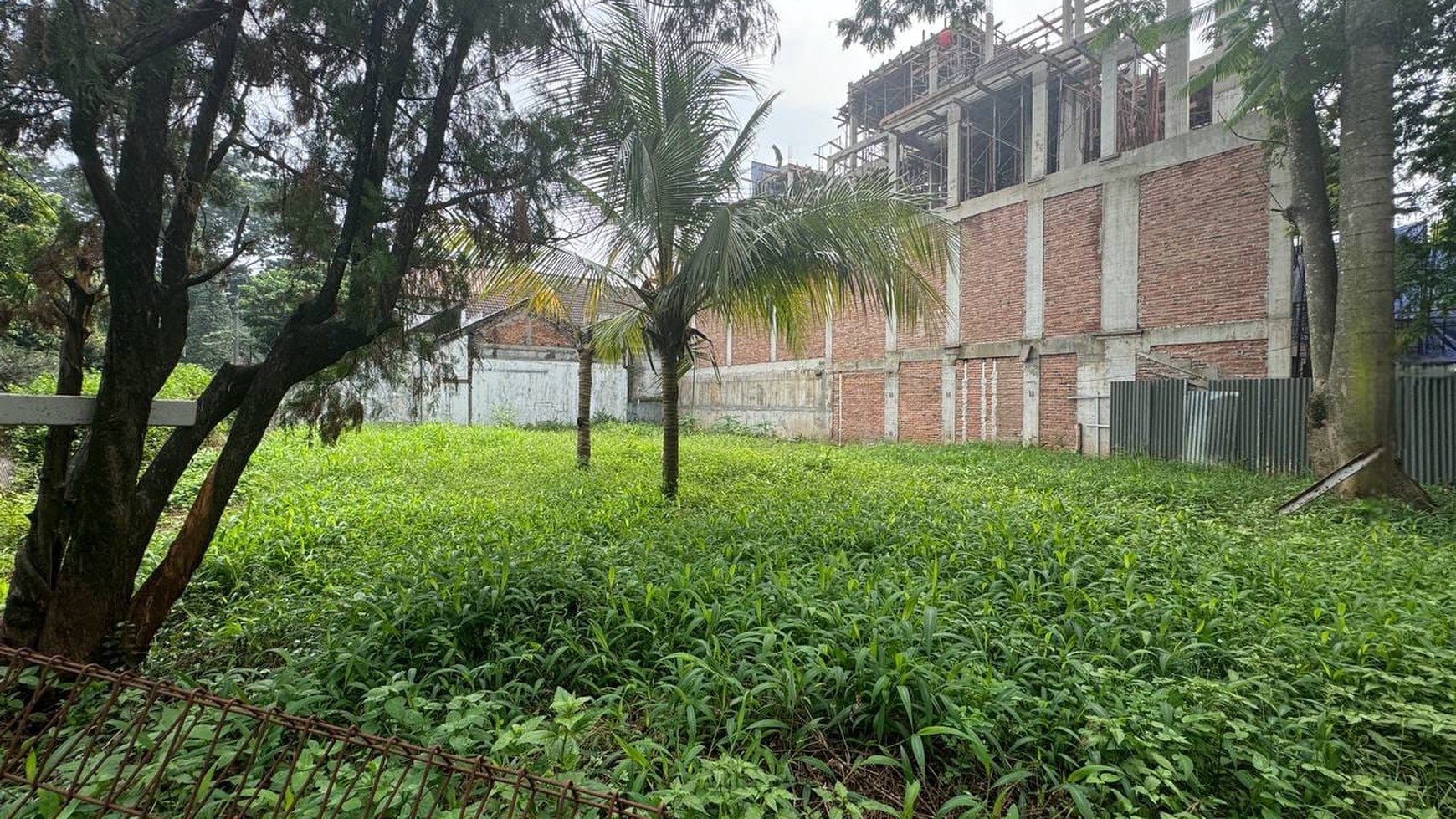 Rumah Hitung Tanah Area Cipete