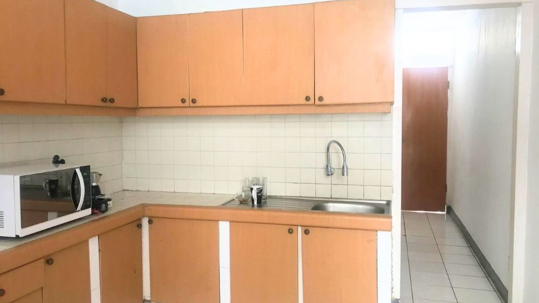 Rumah Hitung Tanah Area Cipete