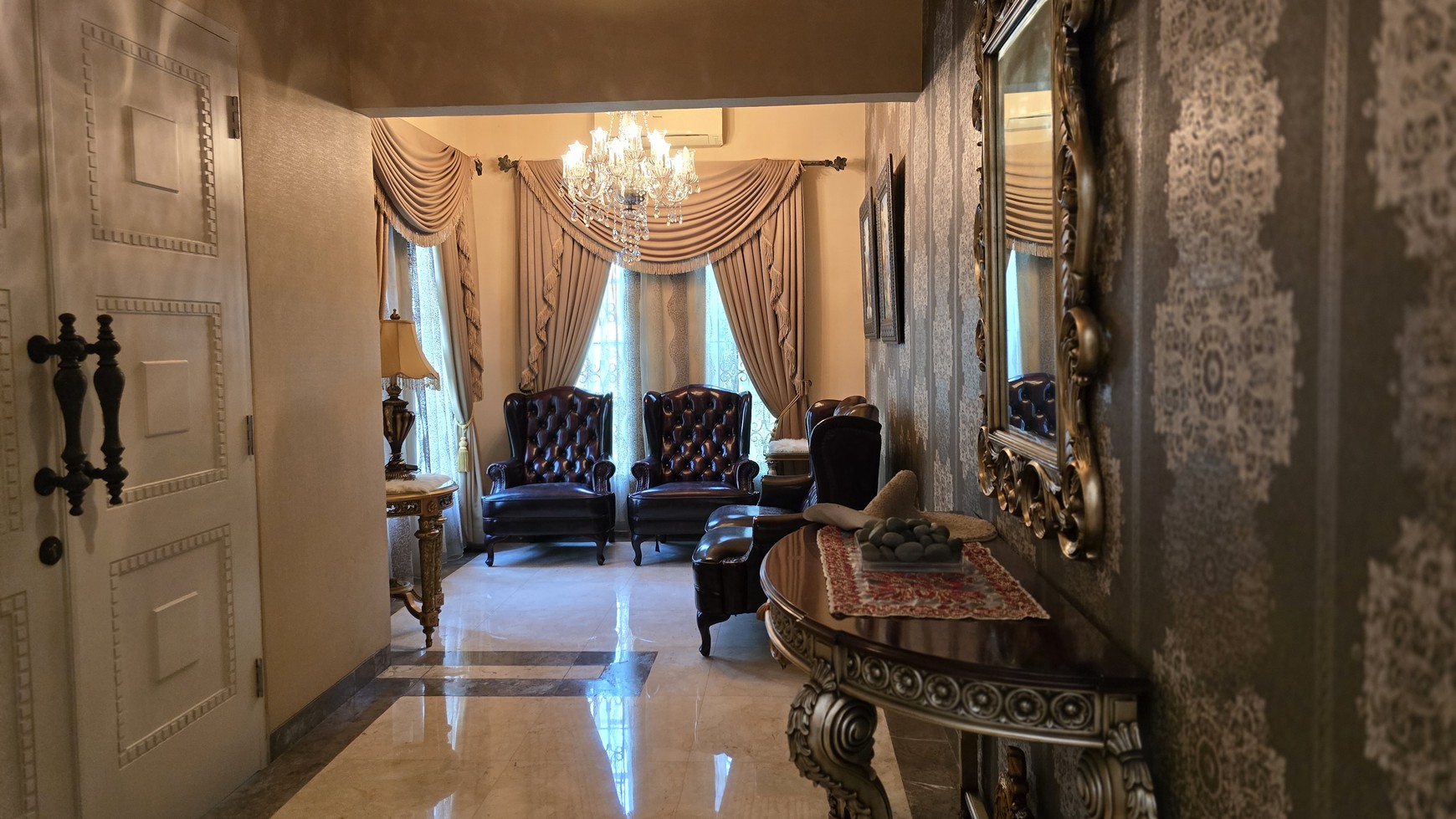 Rumah Bagus Siap Huni Fully Furnished di Graha Taman, Bintaro Jaya Sektor 9