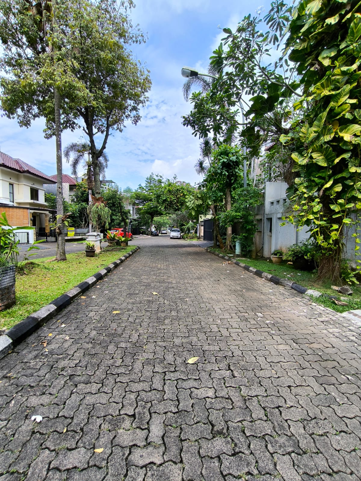 RUMAH DIJUAL VILLA CINERE MAS TANGERANG SELATAN