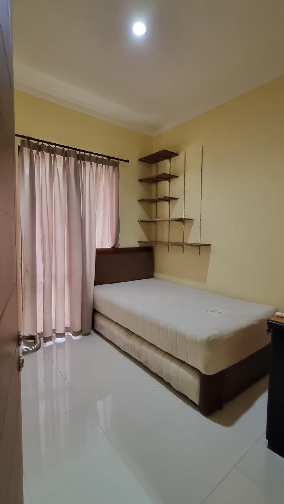 Disewakan Rumah Fully Furnished Siap Huni dan Nyaman @Bintaro