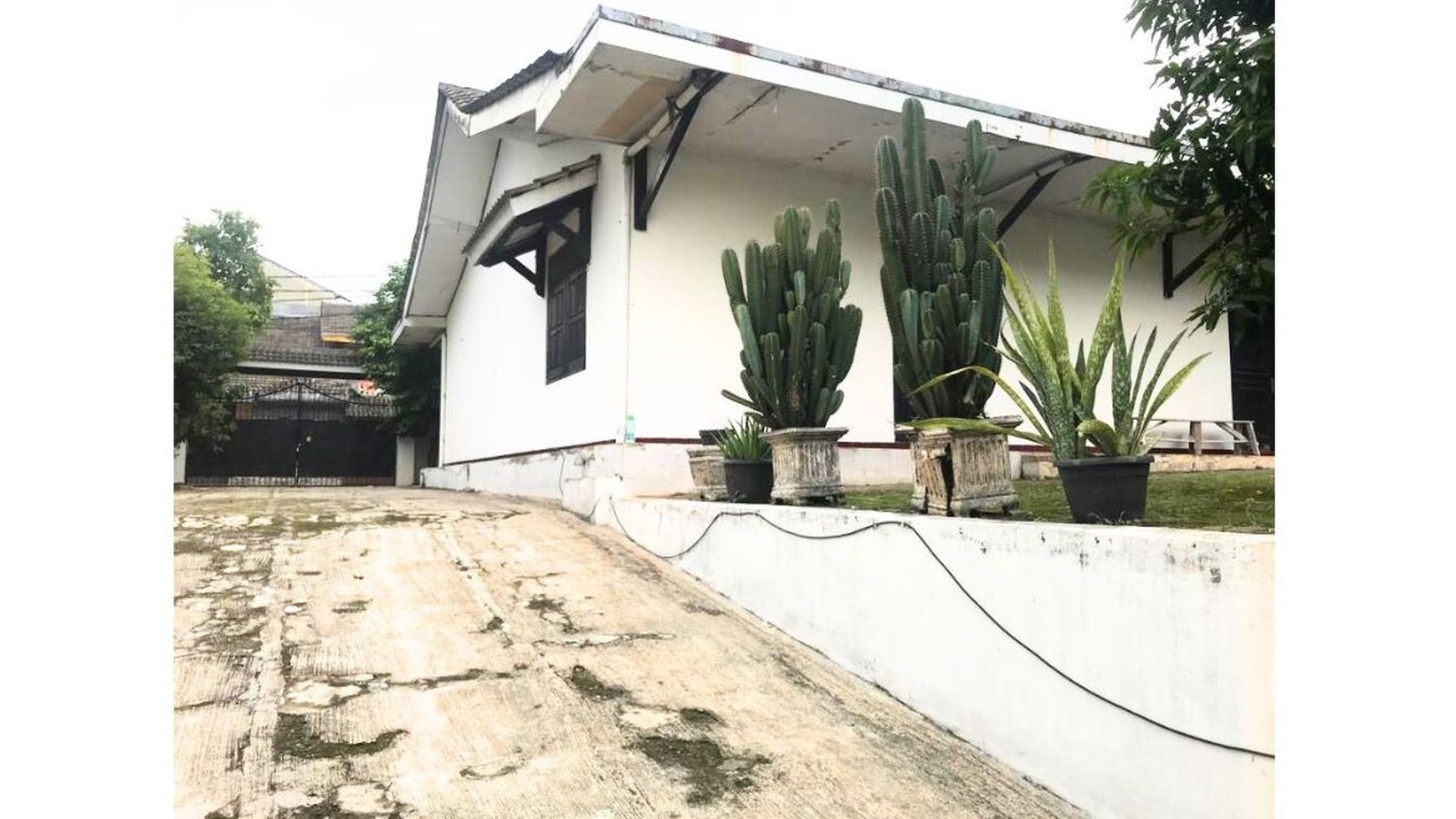 Rumah Lama dihitung Tanah di Jati Bening, Pondok Gede