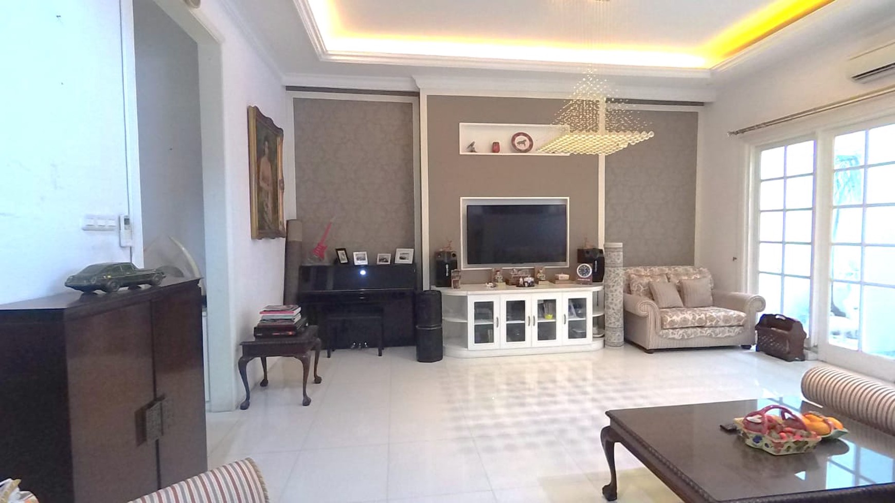 Rumah Furnish Jl Pasuruan, Menteng Luas 487m2