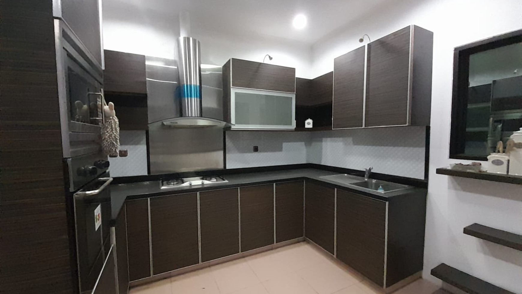 Rumah Minimalis di Komplek Setra Duta Full Furnished