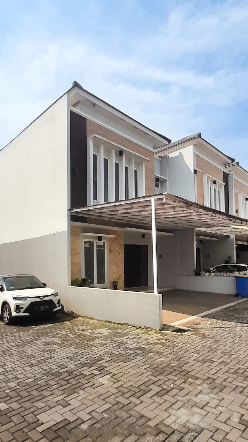 Disewakan Rumah 2 Lantai Siap Huni dalam Cluster @Pondok Aren