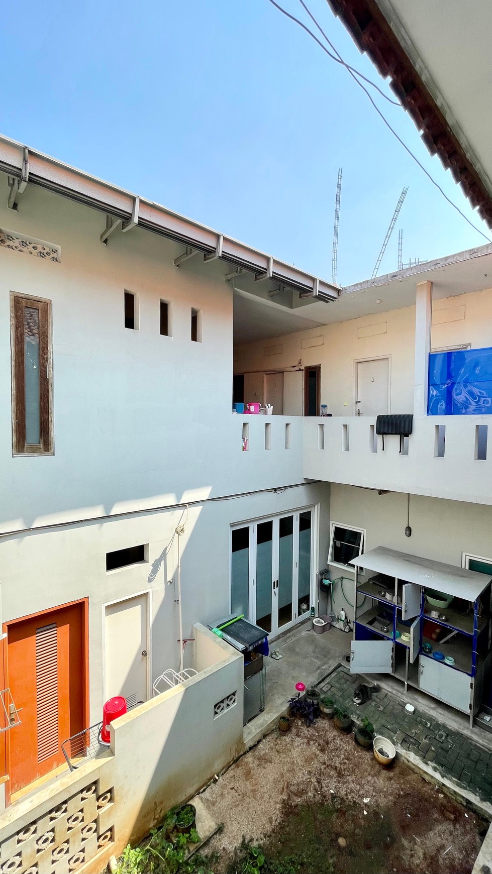 Rumah Hitung Tanah Area Cipete