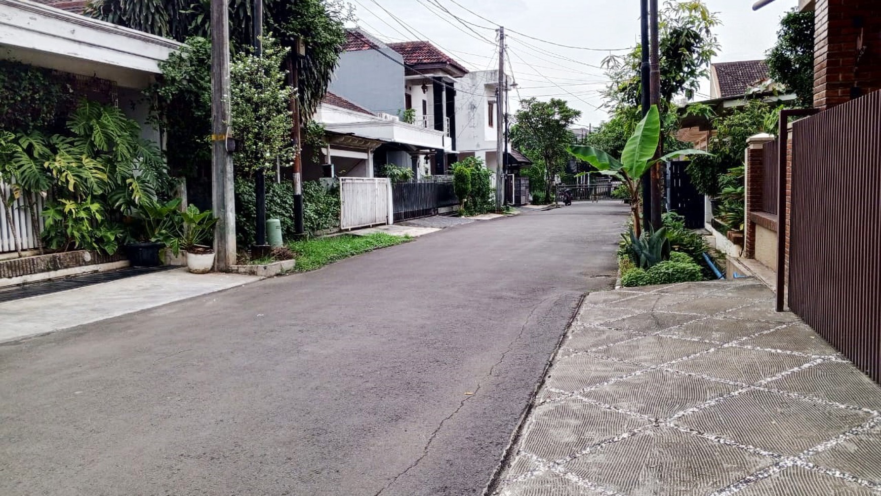 Rumah Hitung Tanah Area Cipete
