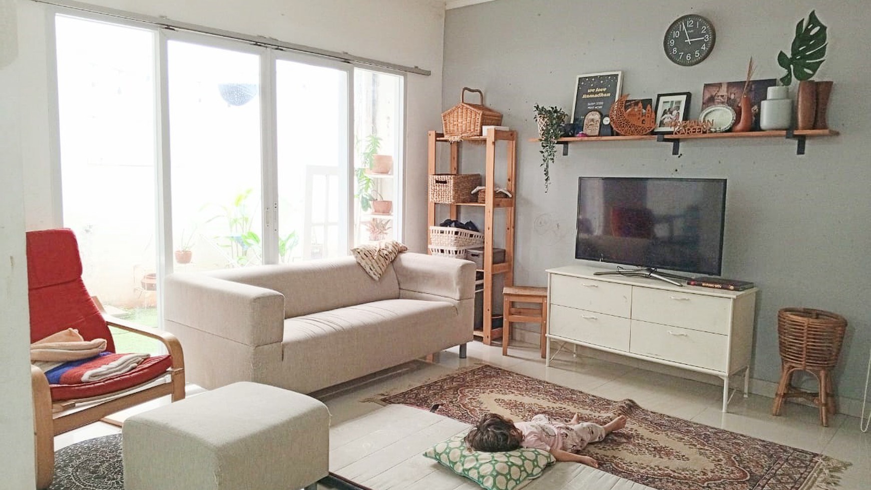 Rumah Hitung Tanah Area Cipete