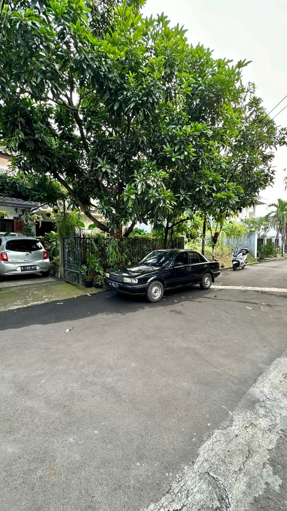 Rumah Hitung Tanah Area Cipete