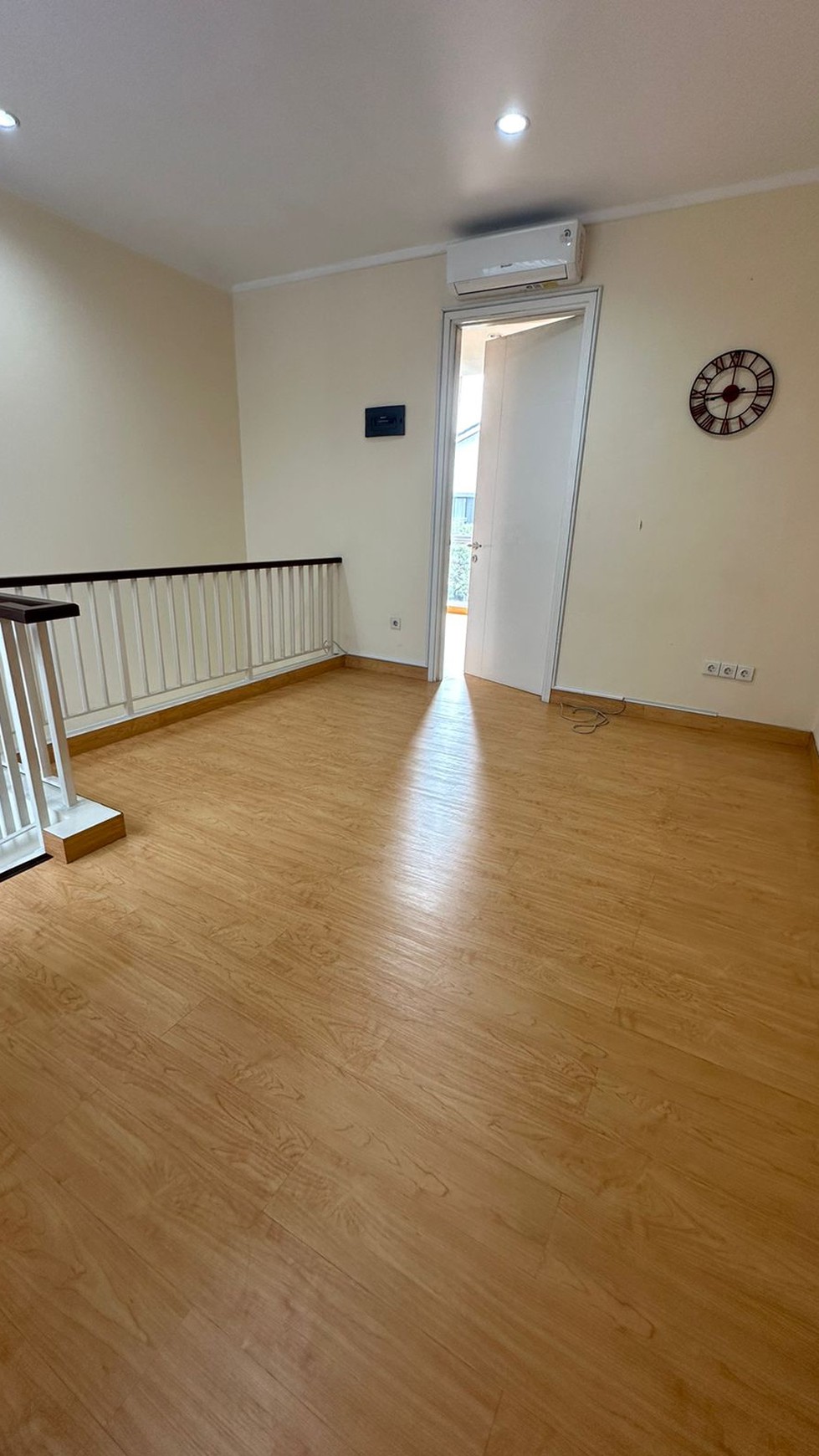 Rumah Bagus Siap Huni di Discovery Aluvia, Bintaro Jaya Sektor 9
