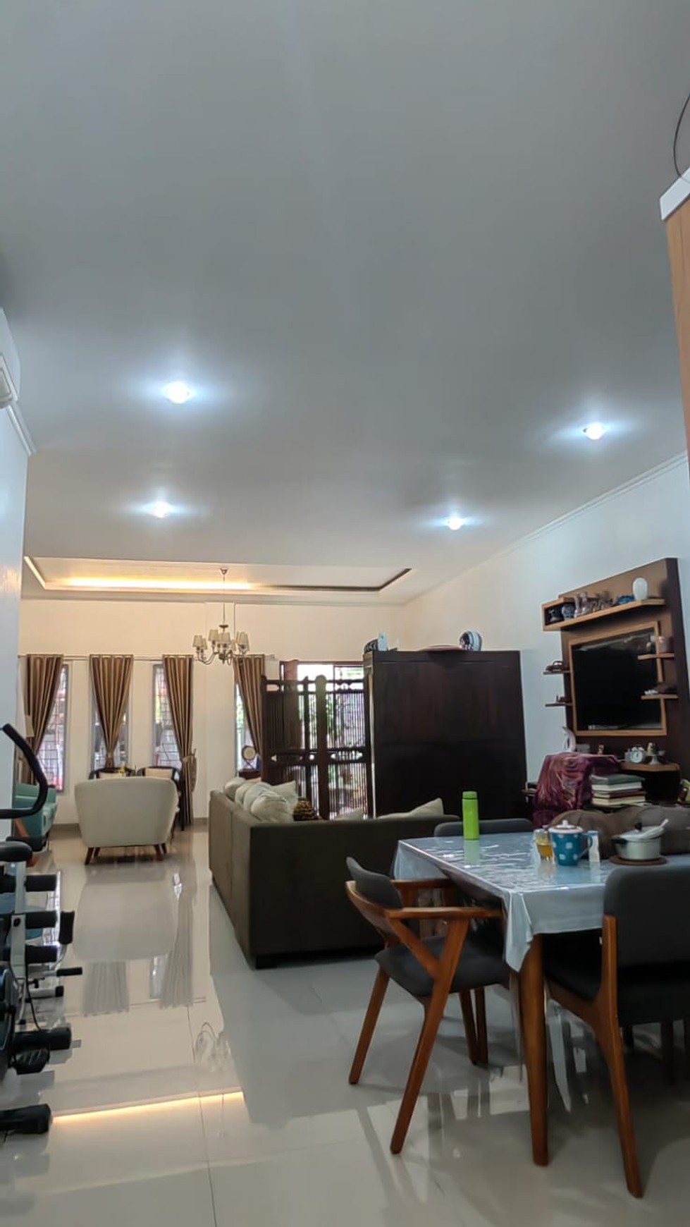 Di Jual Rumah Tinggal Jalan Palem Bintaro