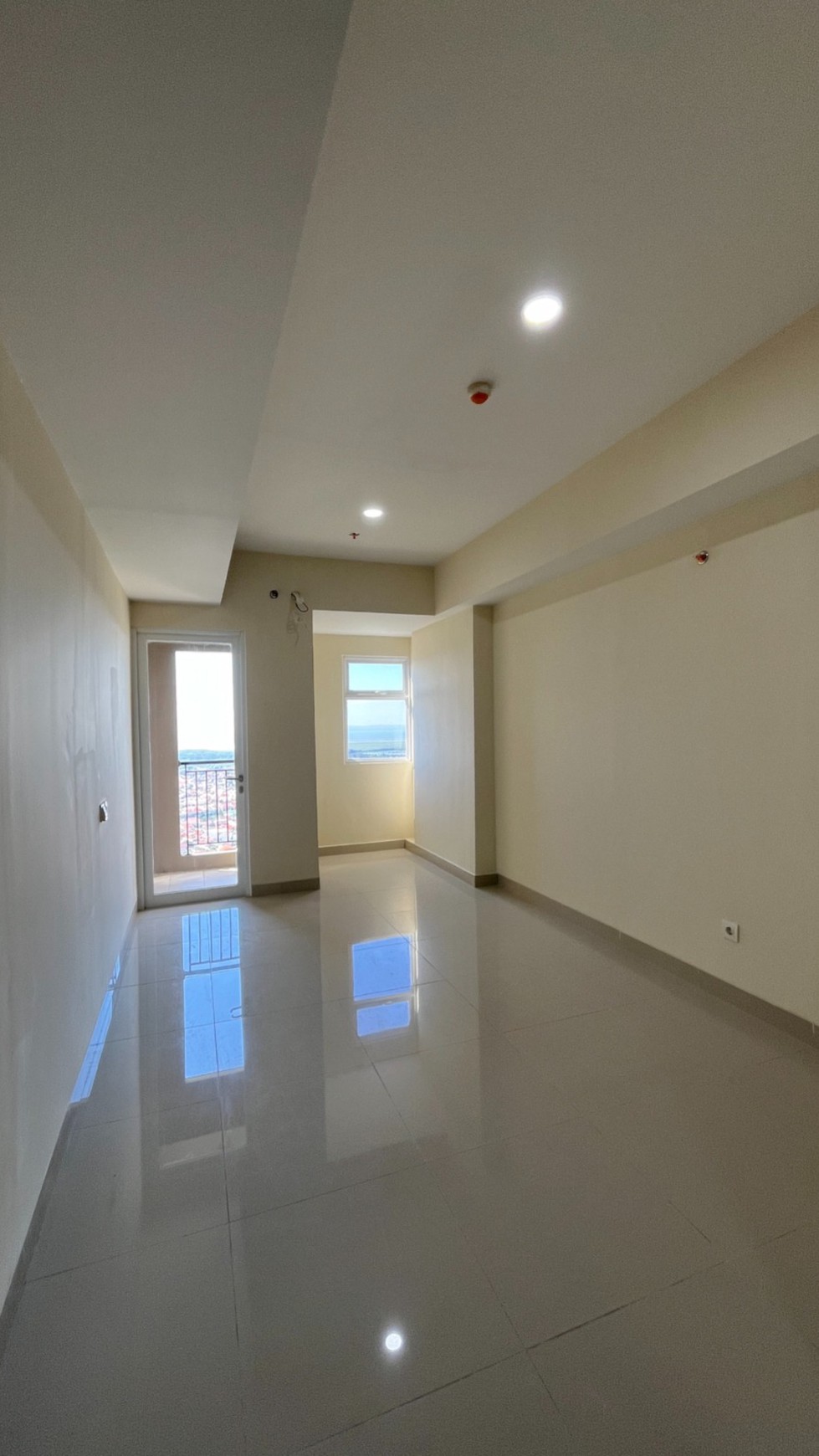 Dijual Apartemen Grand Dharmahusada Lagoon Tipe 1 Bedroom Baru Kosongan dekat ITS, Pakuwon City Mall